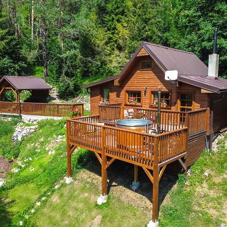 Sovia Wellness Chata S Jacuzzi Kadou A Saunou, Cingov Smižany Eksteriør bilde